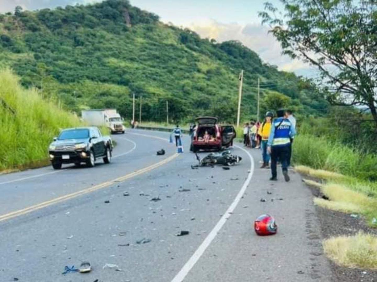 Mueren dos jóvenes en accidente de motocicleta en Valle