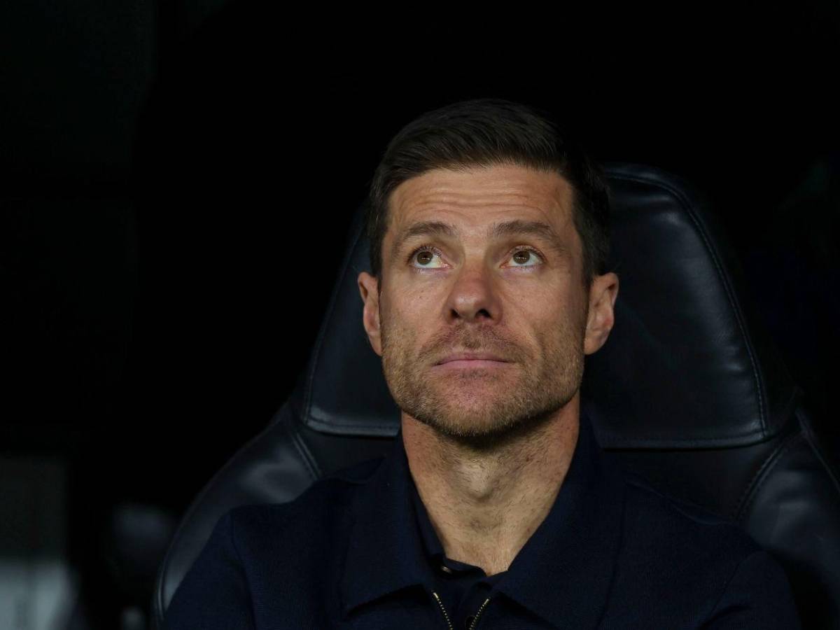 Real Madrid en caída libre, apoyo a Xabi Alonso y hondureño en el Bernabéu