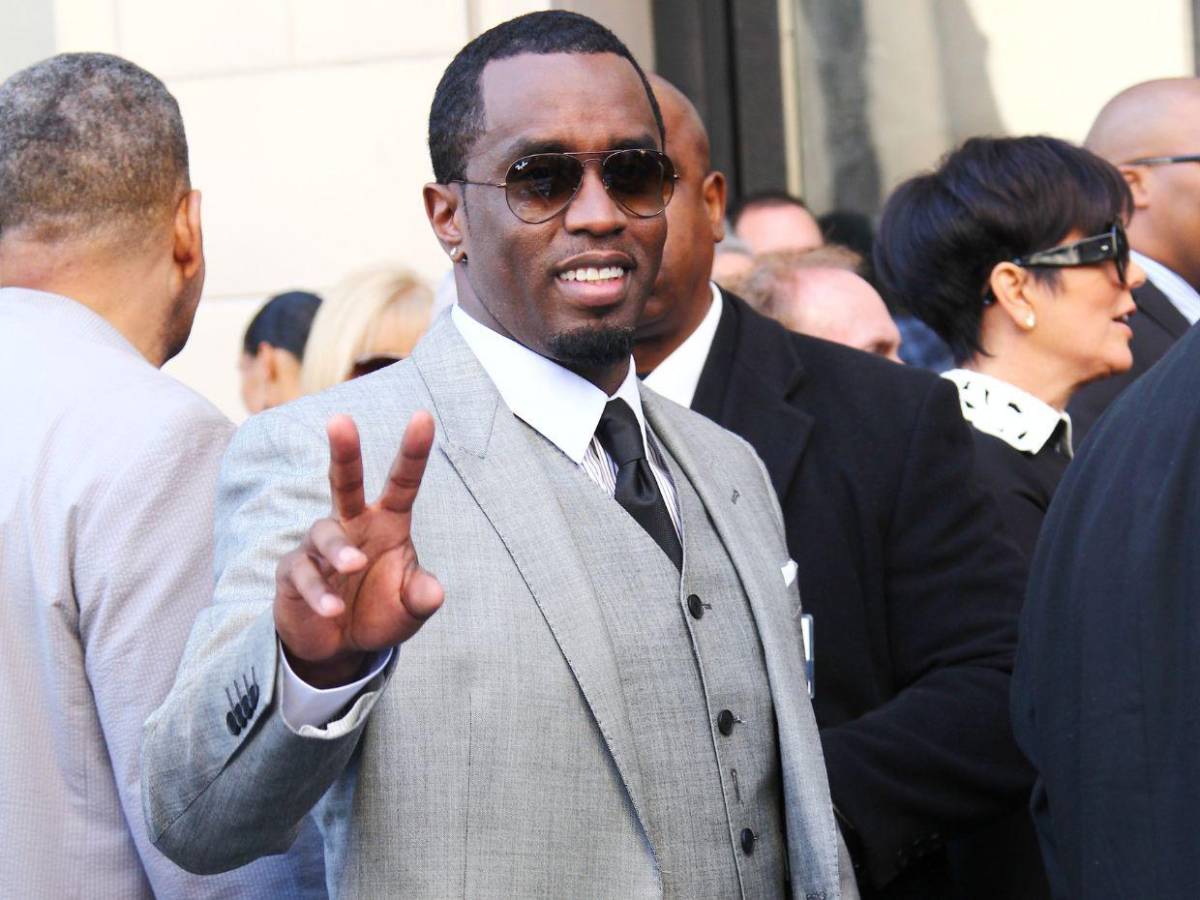 En ambulancia y desde prisión, Sean Diddy Combs es ingresado a urgencias