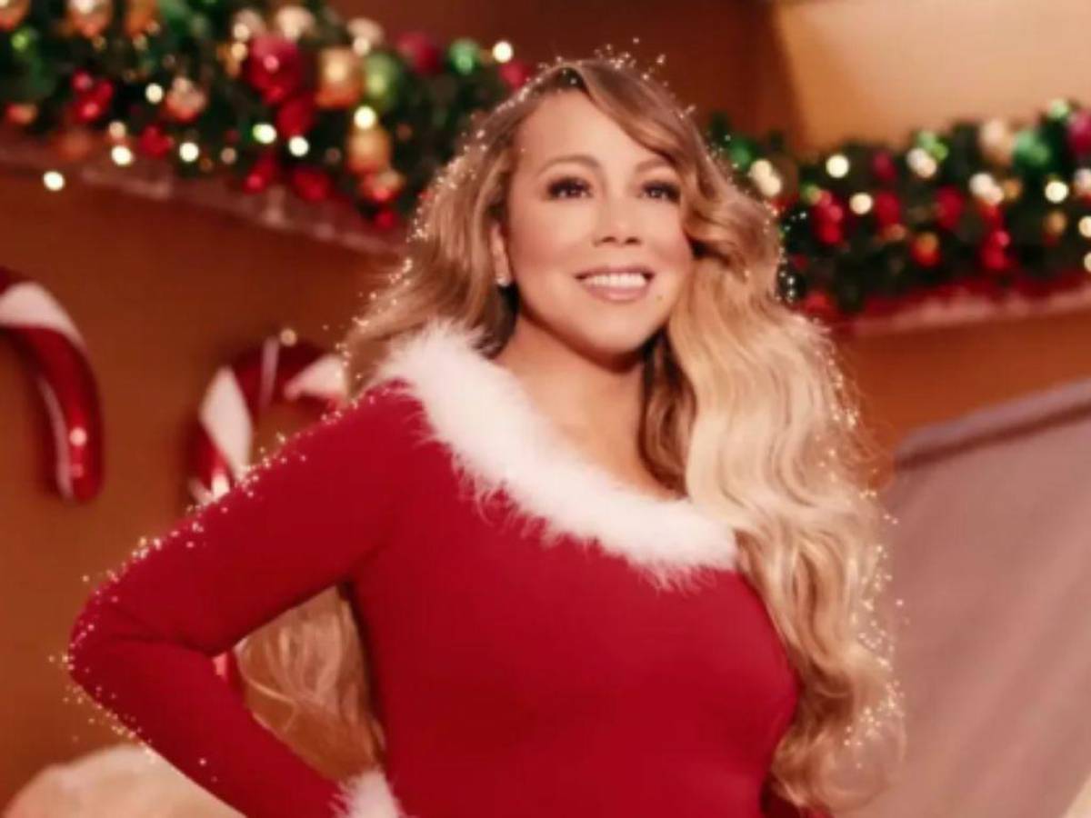 Mariah Carey se despide de Halloween e inaugura la Navidad con un inesperado video