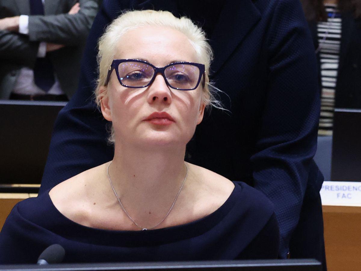 Yulia Navalnaya, viuda de Navalni, acusa a Putin de matar a su esposo