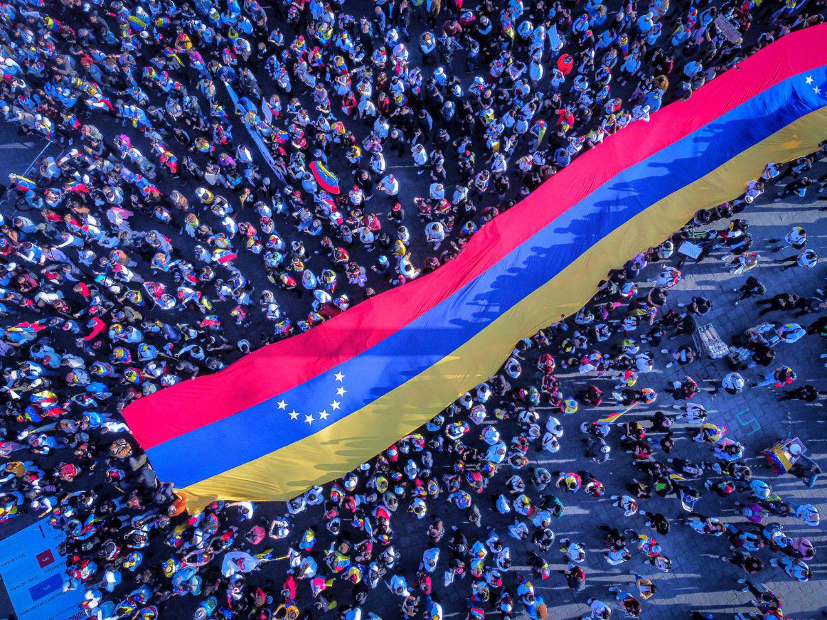 Oposición venezolana valora que Lula y Petro llamen a difundir actas