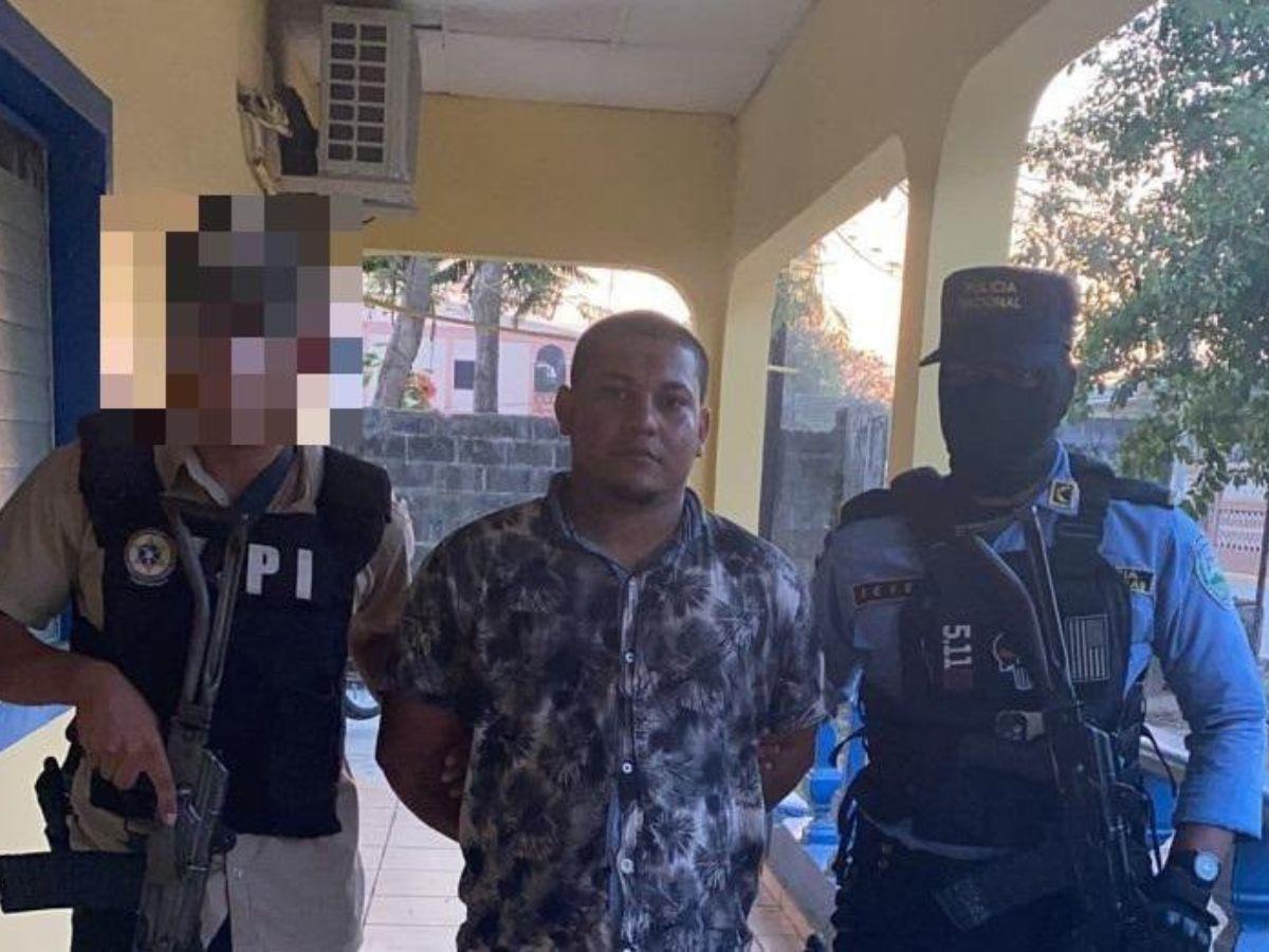 Arrestan a sospechoso por la muerte de tres policías en Colón