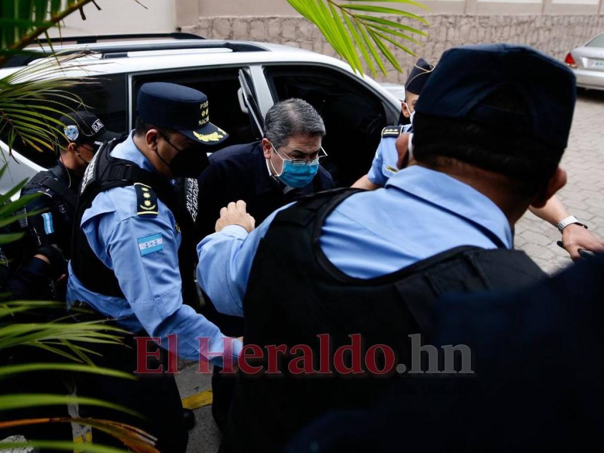 Trasladan a expresidente Juan Orlando Hernández a la CSJ para su primera audiencia