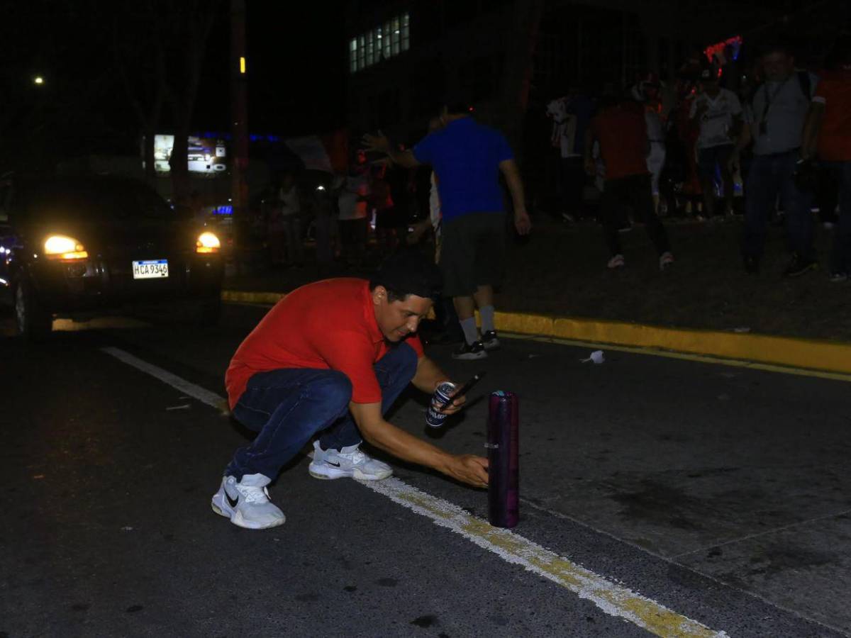 ¡Algarabía! Olimpistas celebran en las calles de San Pedro Sula la copa 39