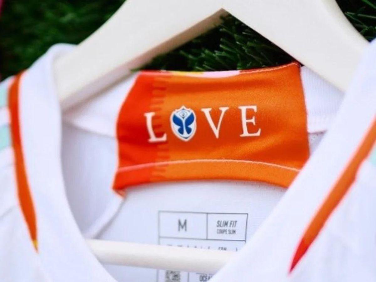 FIFA prohíbe que Bélgica use la palabra “Amor” en su camiseta