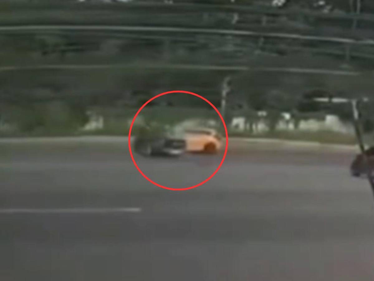 Cuadro a cuadro: video capta accidente donde murieron padres de periodista en la CA-5