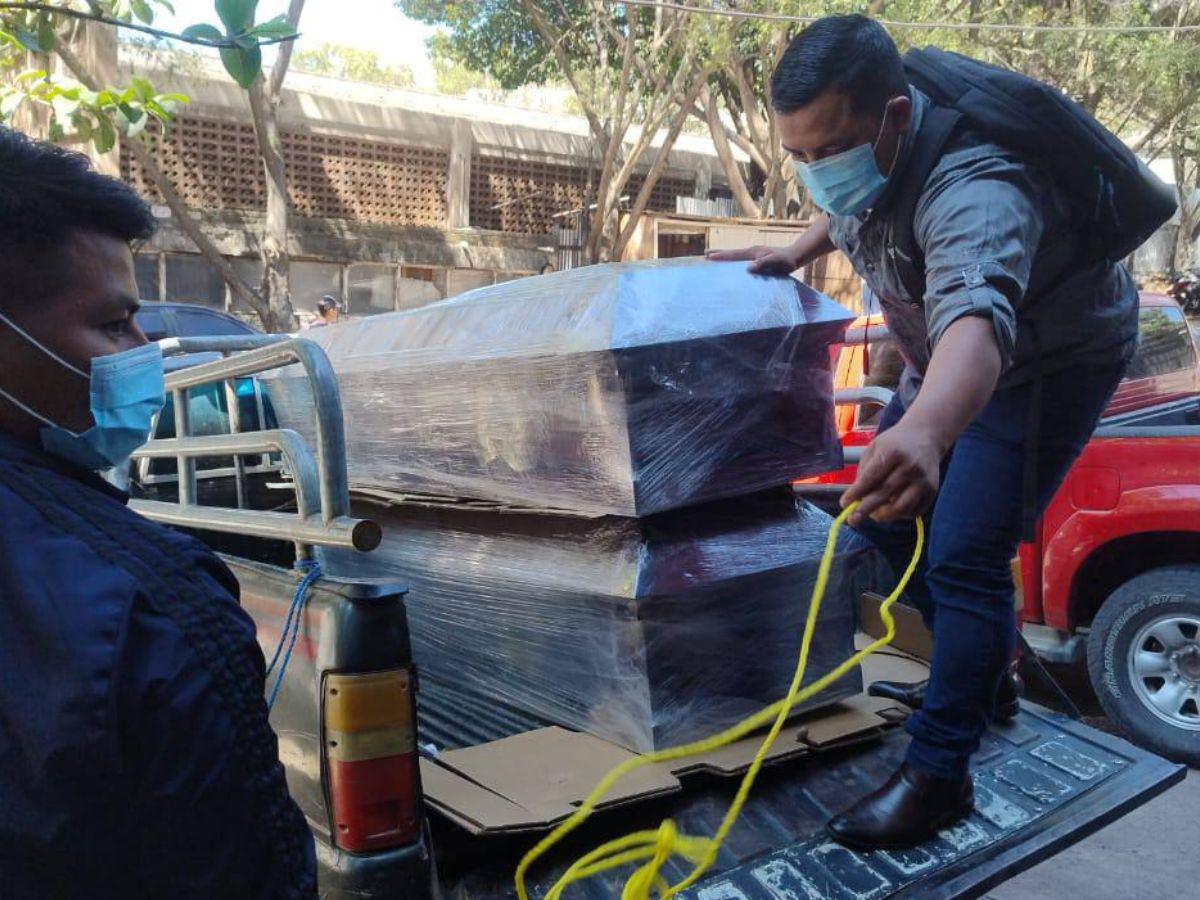 Un ataud sobre otro: identifican a tío y sobrino hallados carbonizados en La Paz