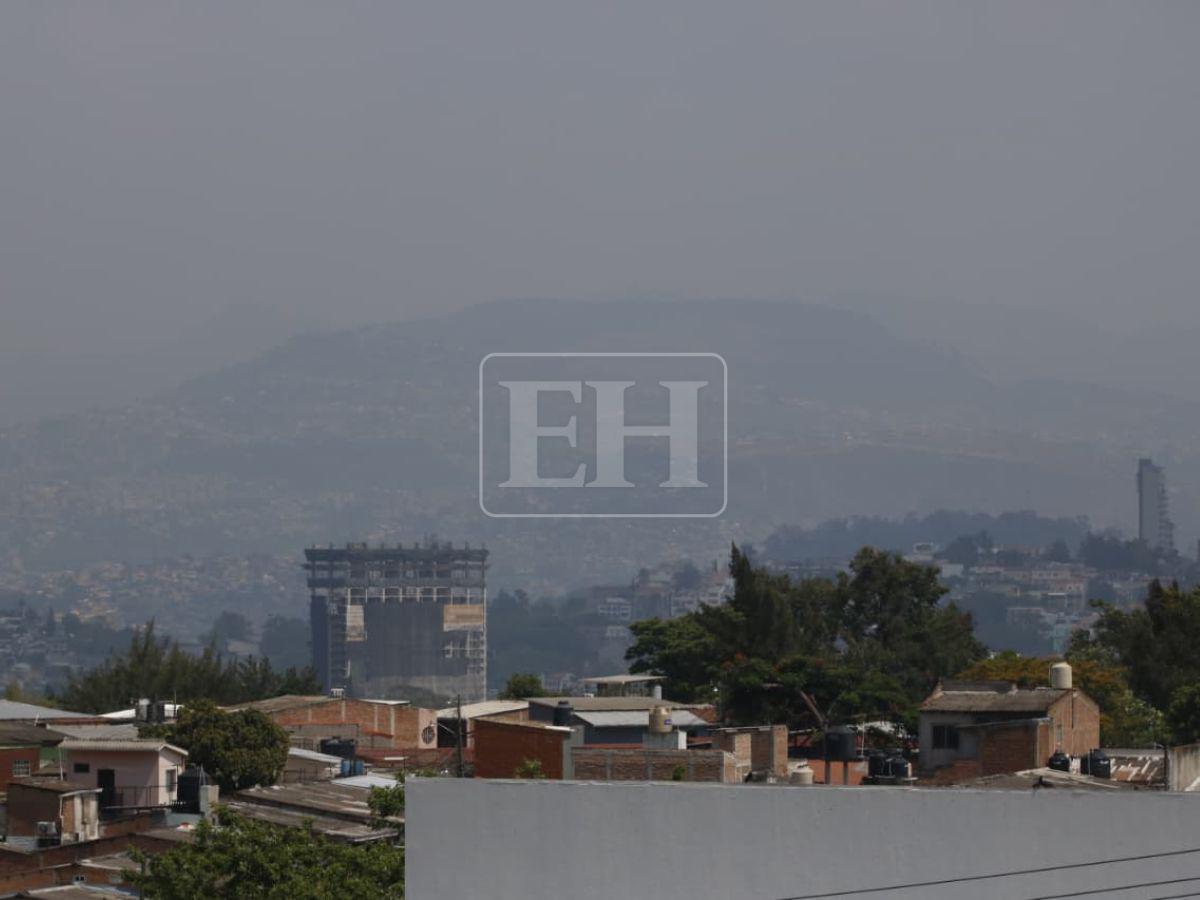 Humo tóxico y gases cancerigenos : piden uso de mascarilla por mala calidad del aire