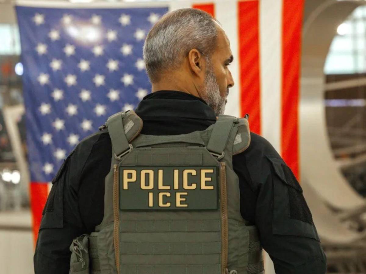 Reinieri Licona, hondureño acusado de atacar con un martillo a dos agentes del ICE en EEUU