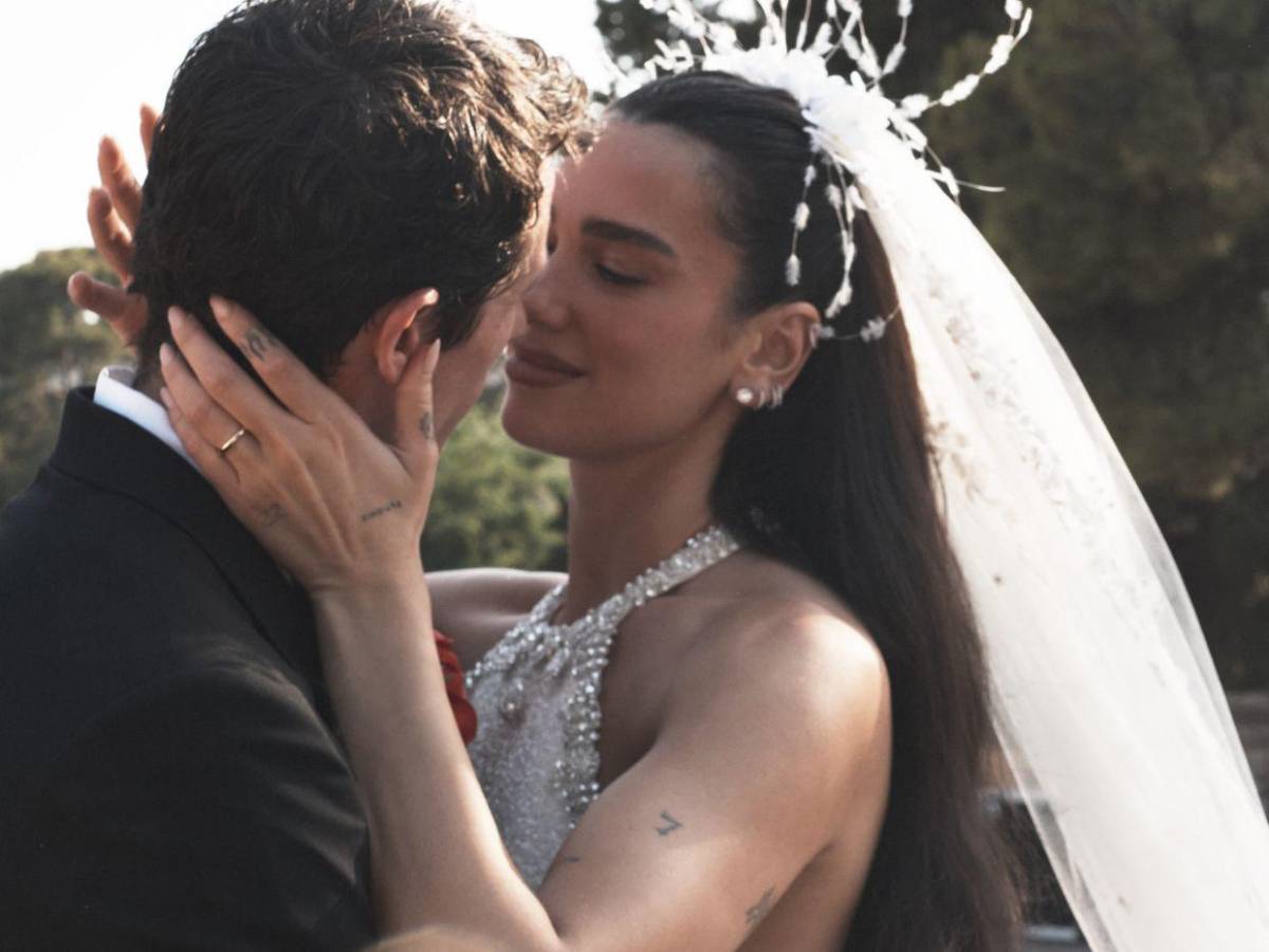 Callum Turner habla por primera vez sobre su boda con Dua Lipa