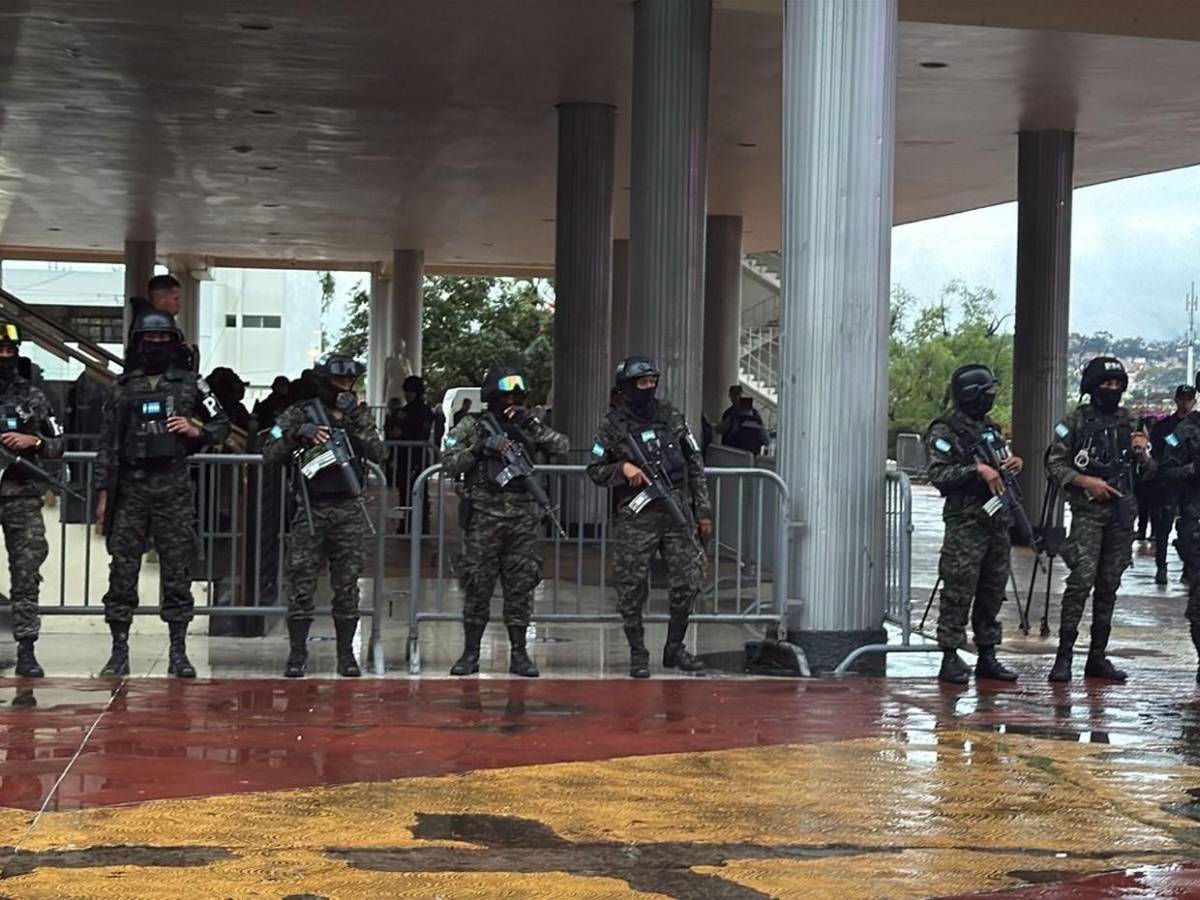 Calles del centro histórico de Tegucigalpa están cerradas ¡No hay paso vehicular!