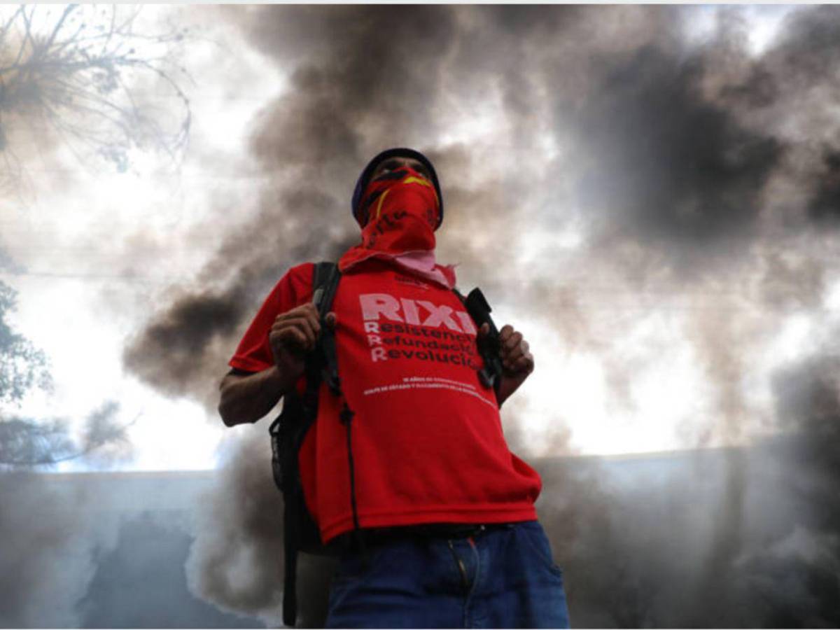 Enfrentamientos, detenidos y heridos: los disturbios en el Infop en la madrugada de este martes