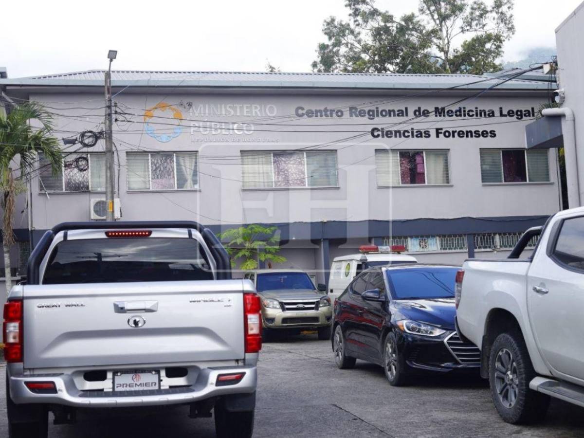 Luto y dolor en San Pedro Sula: familias buscan a víctimas del accidente en Quimistán