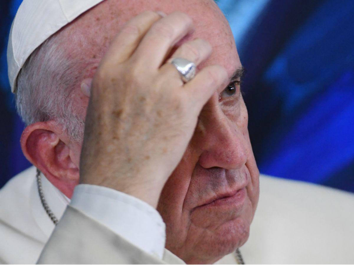 Sellan su habitación y destruyen su anillo: ¿Por qué los extraños protocolos al morir un papa? Sellan su habitación y destruyen su anillo: ¿Por qué los extraños protocolos al morir un papa?