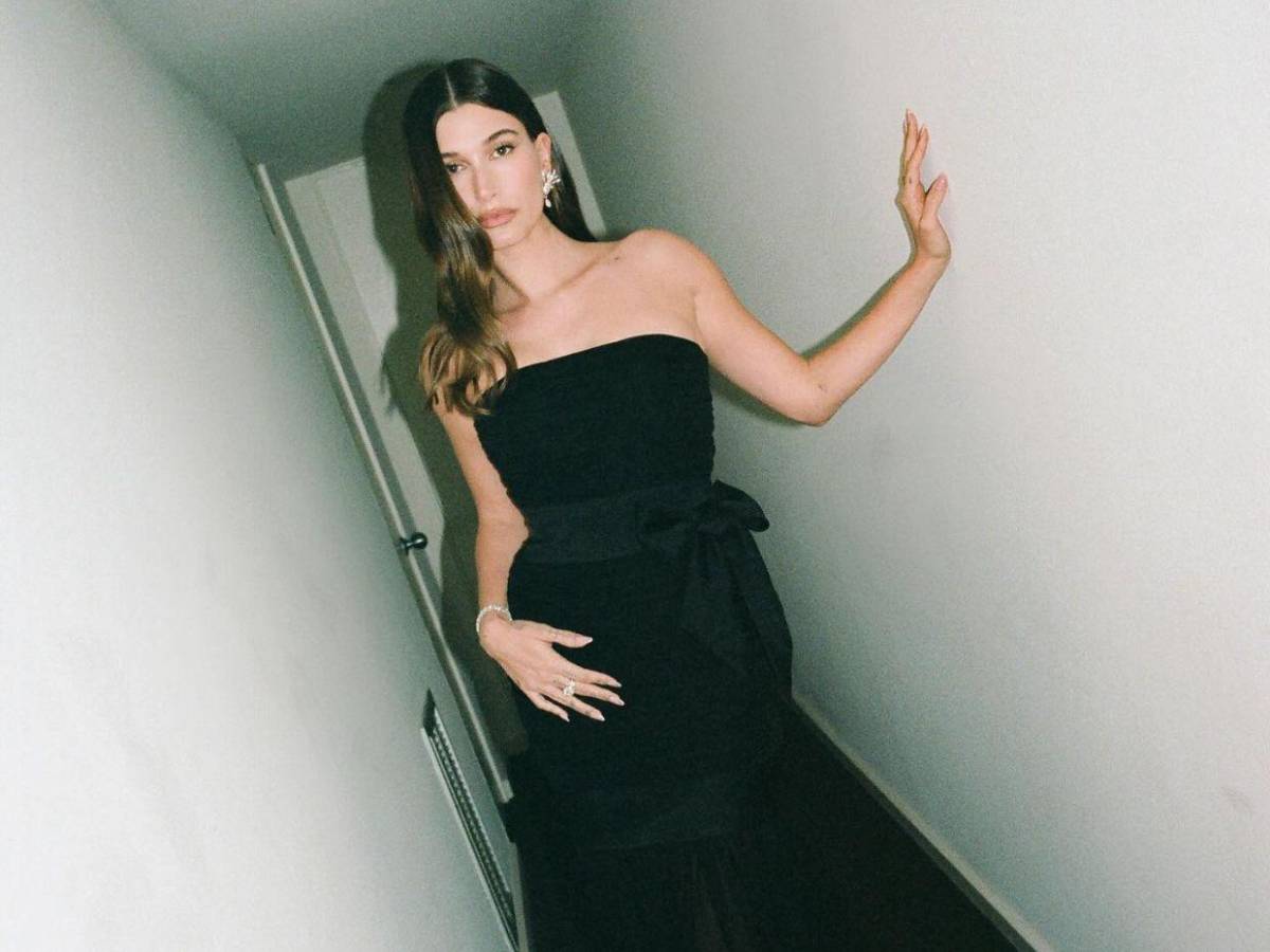 Actriz de Netflix asegura que le ofrecieron dinero para difundir odio hacia Hailey Bieber