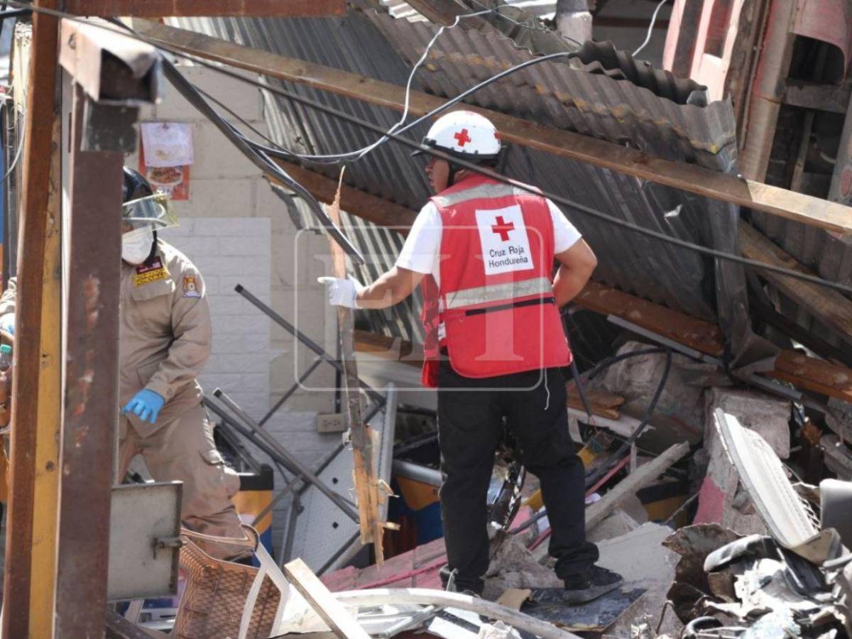 Conductor de la volqueta murió carbonizado: reporte de autoridades en accidente de Villa Nueva
