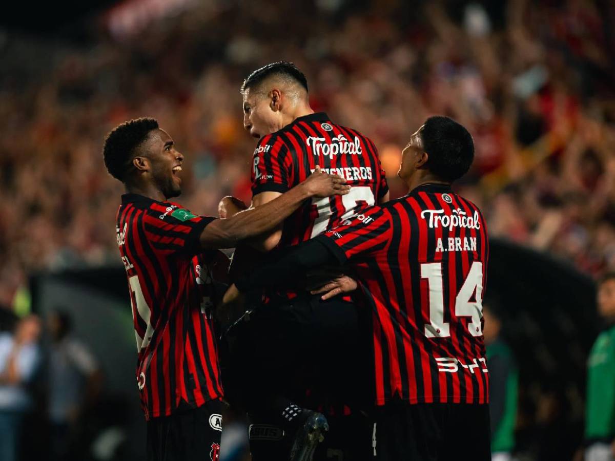 Reconocido futbolista es detenido por la policía: El problema en que se metió