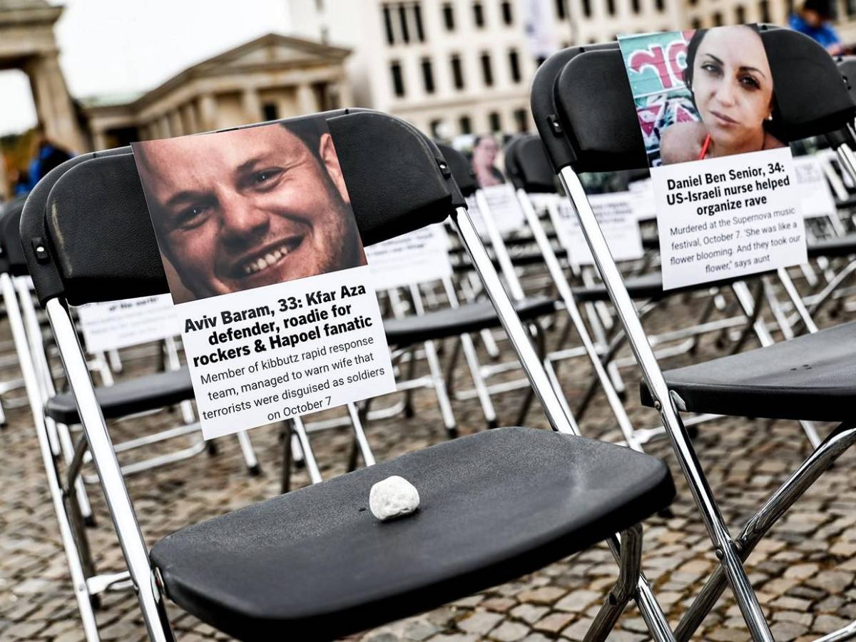 Sus hijos e hijas fueron secuestrados y llevados a la oscuridad del cautiverio: Israel recuerda víctimas del ataque de Hamás