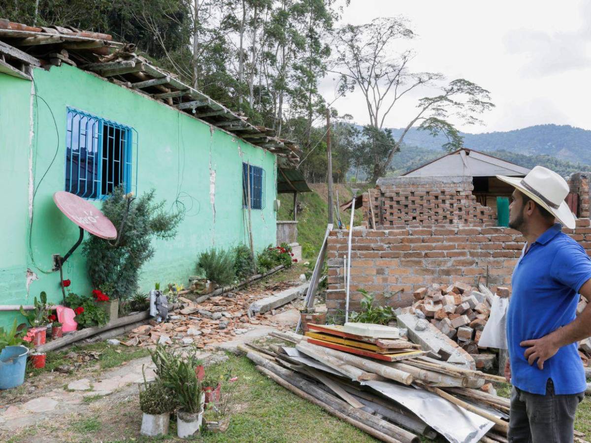 'Ayuda, SOS', el mensaje de campesinos colombianos damnificados por el terremoto