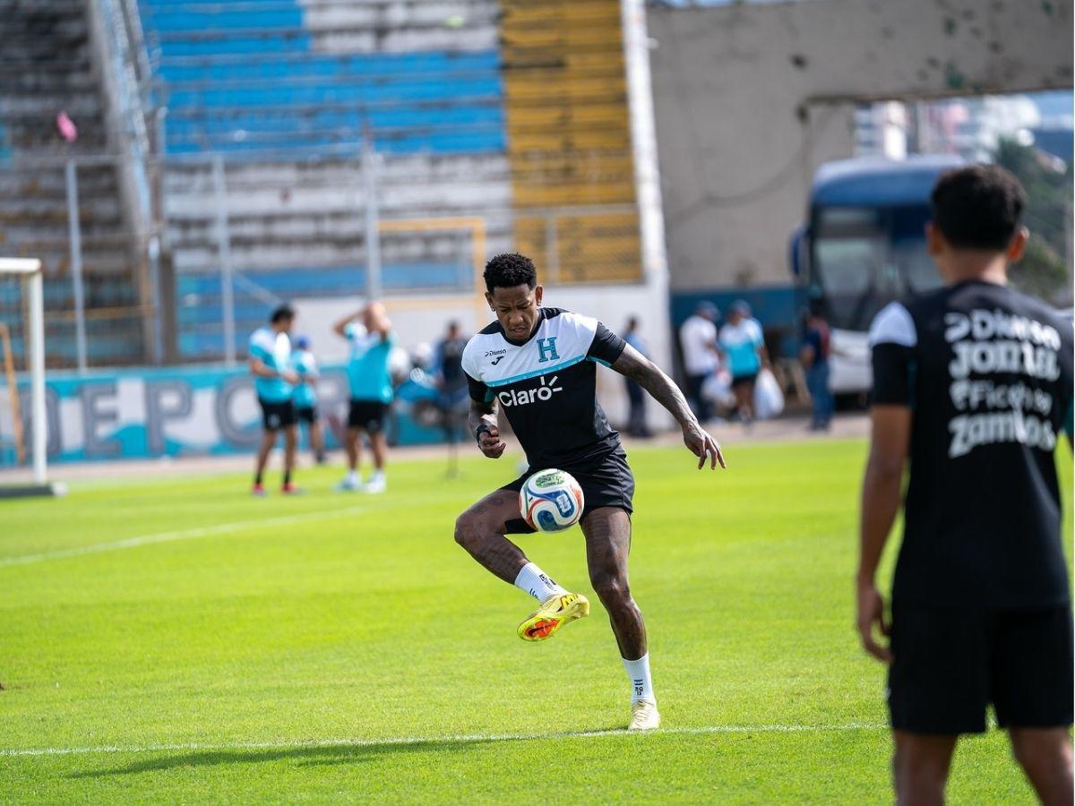 ¿Pelones? Palma sorprende en entreno de Honduras antes de enfrentar a Costa Rica