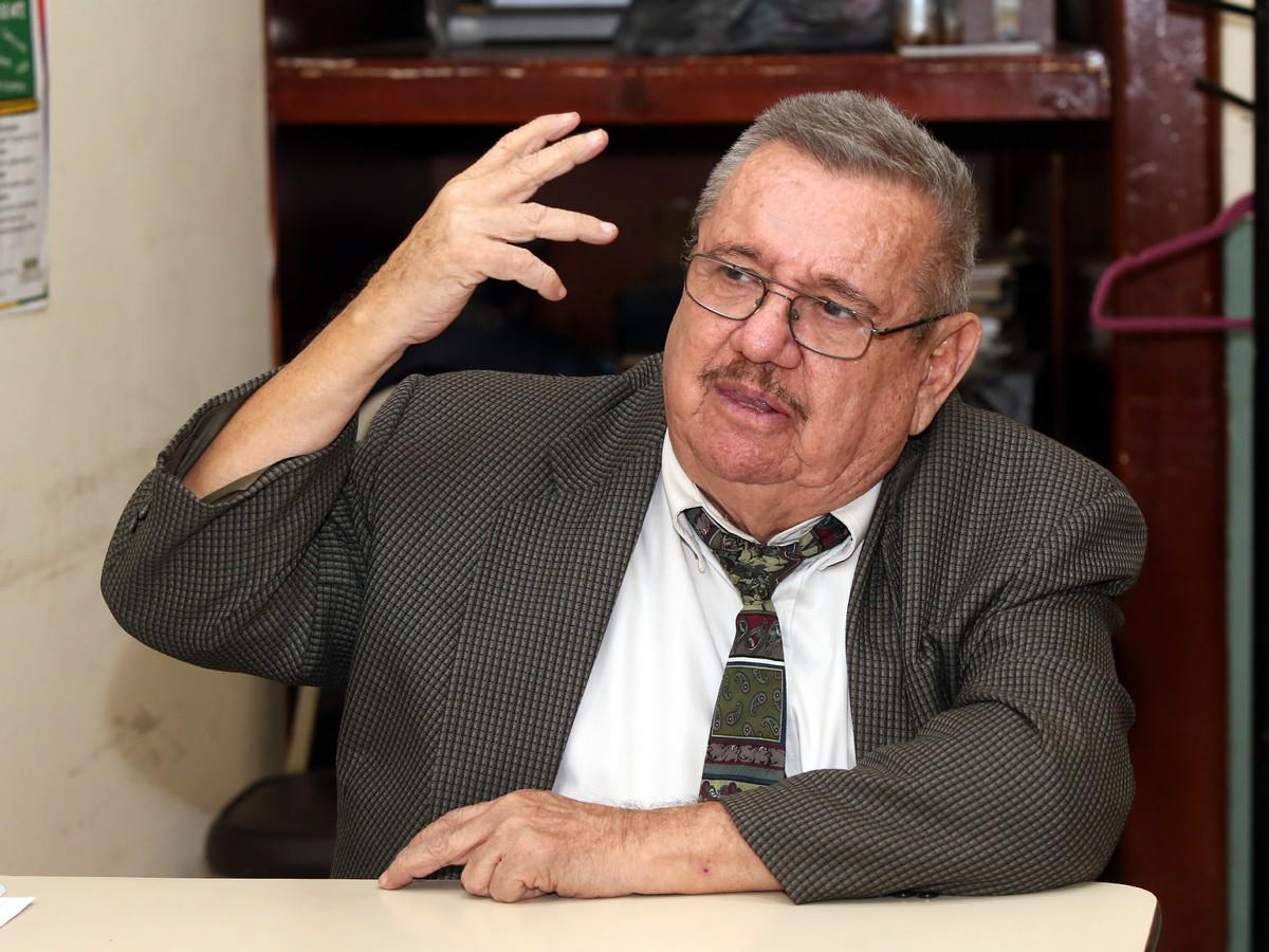 Eduardo Bähr, el caballero de las letras de sonrisa eterna