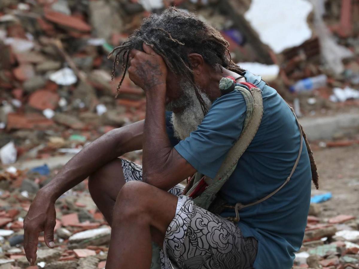 Las imágenes más impactantes a seis días de los terremotos en Venezuela