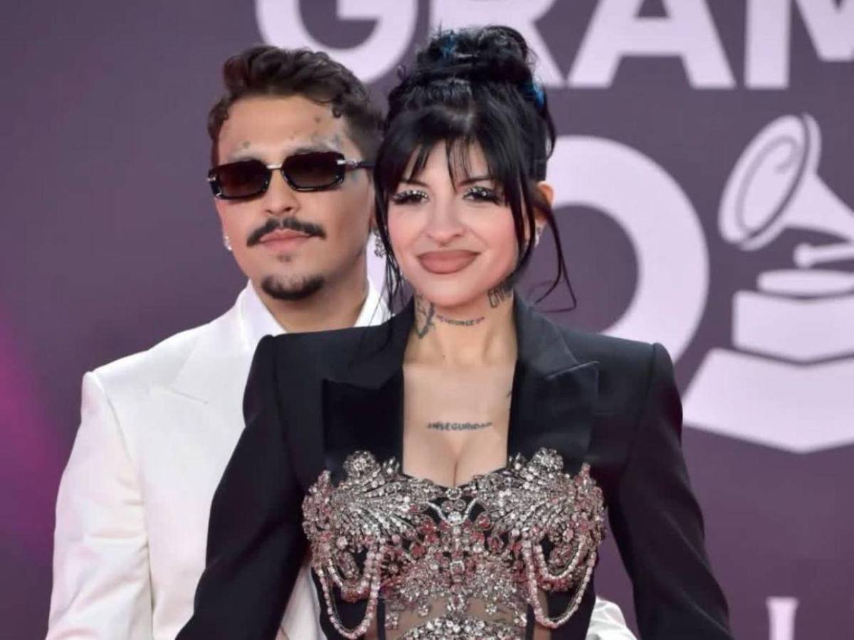 Nodal no dedicó Latin Grammy a Ángela Aguilar como sí lo hizo con Belinda y Cazzu