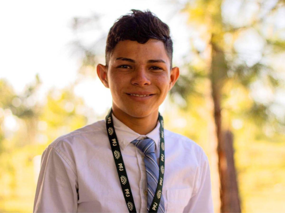 Se iba a graduar este sábado: Josué Ruiz, joven asesinado mientras trabajaba en Juticalpa