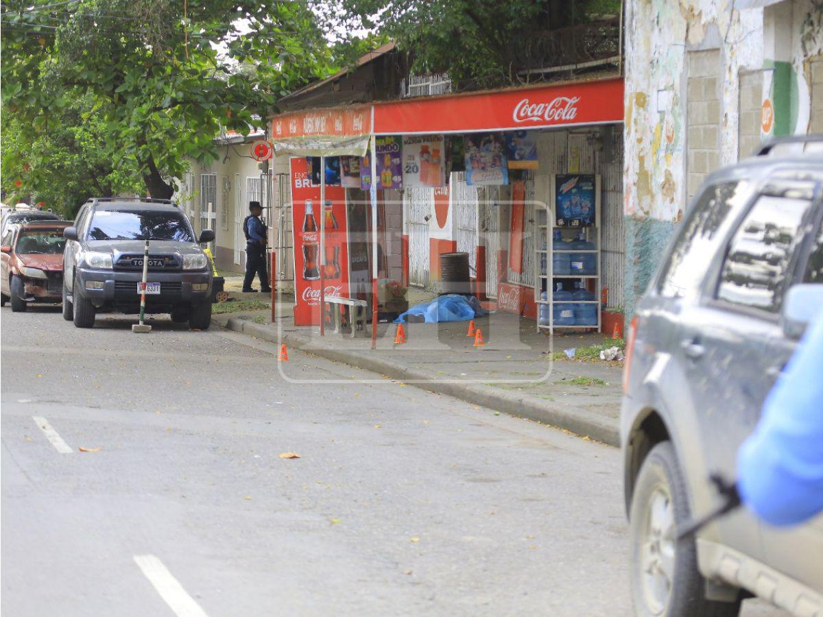 Casquillos de bala y resguardo policial: escena del crimen del abogado Altamirano
