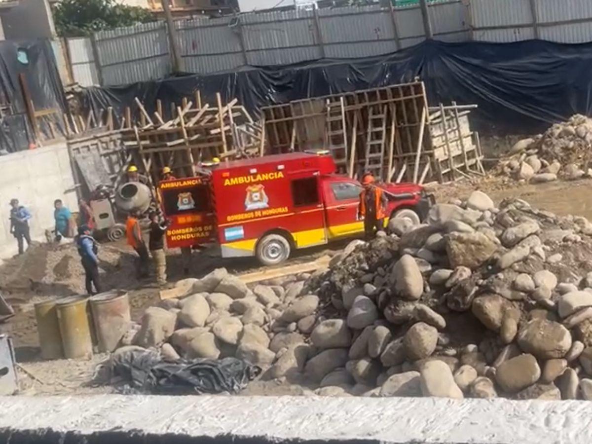 Soterradas quedaron tres personas en Gracias, Lempira: se confirma la muerte de un obrero