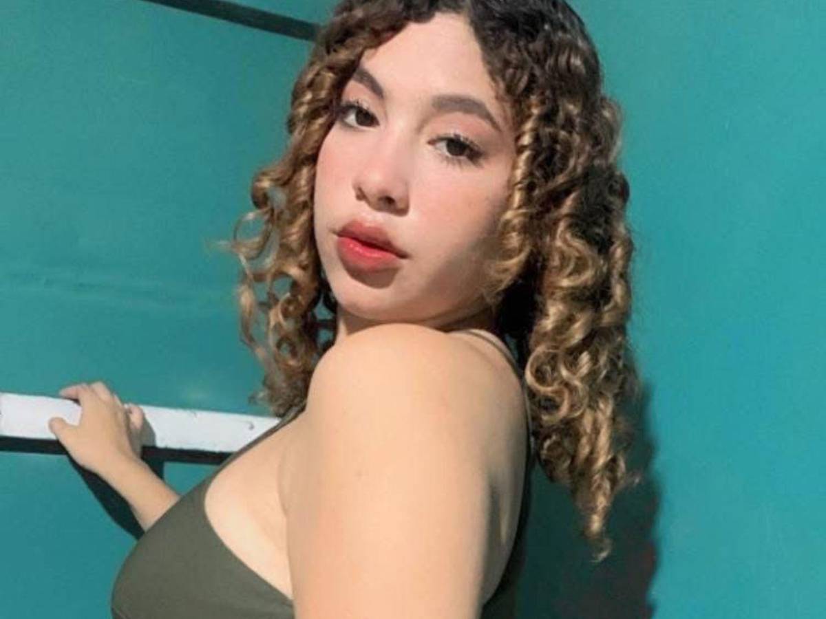 Una madre desconsolada y una familia en luto: entierro de la tiktoker Katherine Mejía