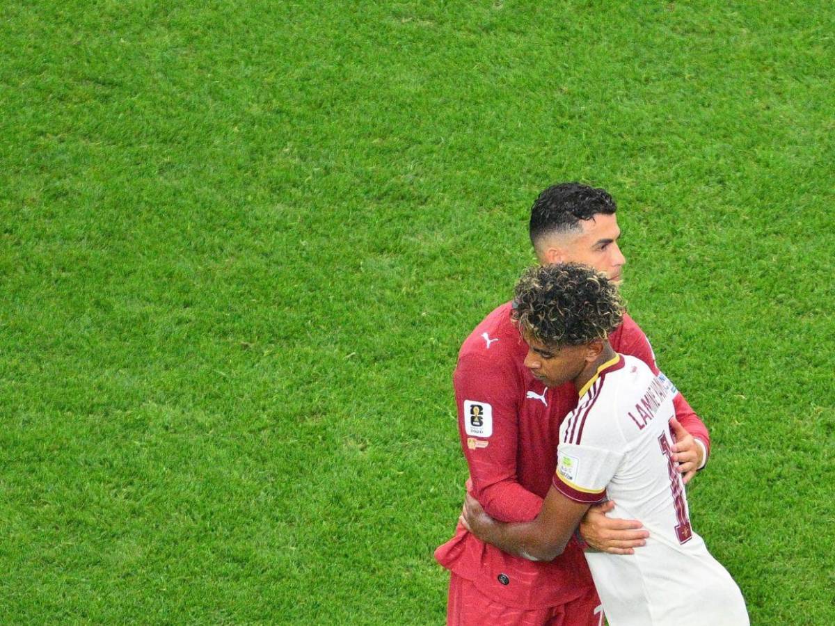 Cristiano Ronaldo se quiebra tras eliminación de Portugal y recibe detallazo de Lamine Yamal