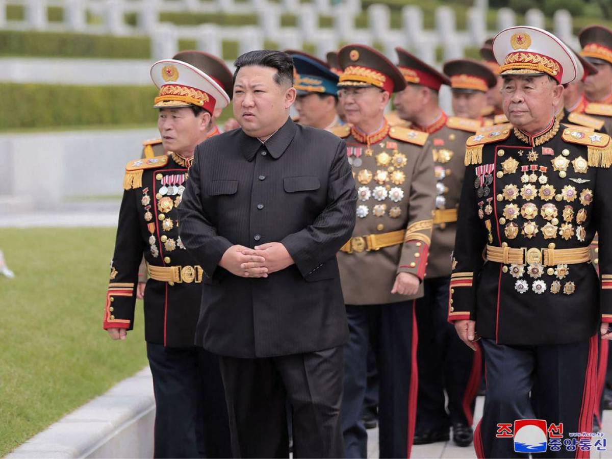 Kim Jong Un asegura estar listo para utilizar sus armas nucleares contra EE UU