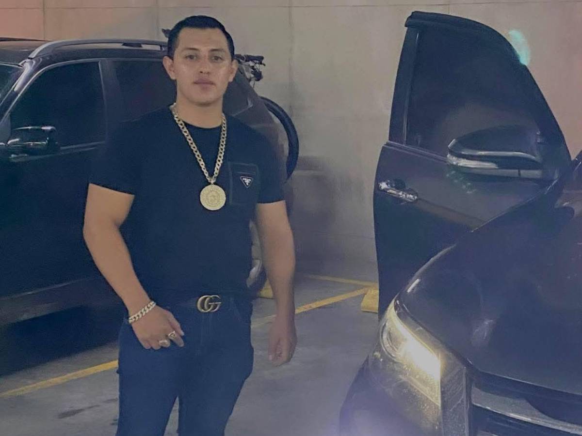 Jesler Palacios, influencer que murió ahogado en lago Atlitán tras navegar sin chaleco