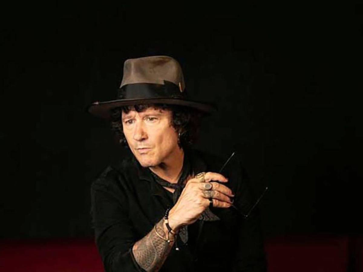 Enrique Bunbury se embarca en su Huracán ambulante tour