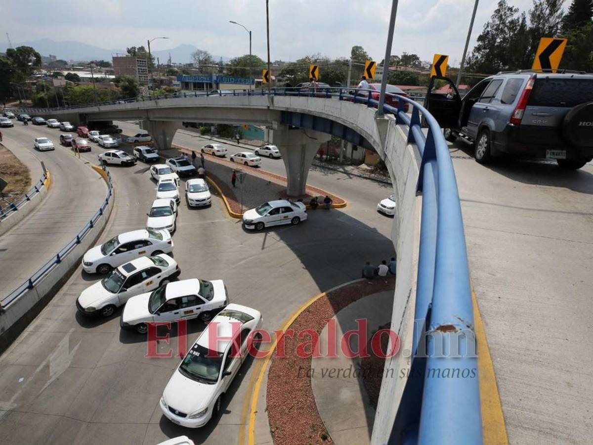 Suspenden paro de transporte en Honduras; iniciarán diálogo
