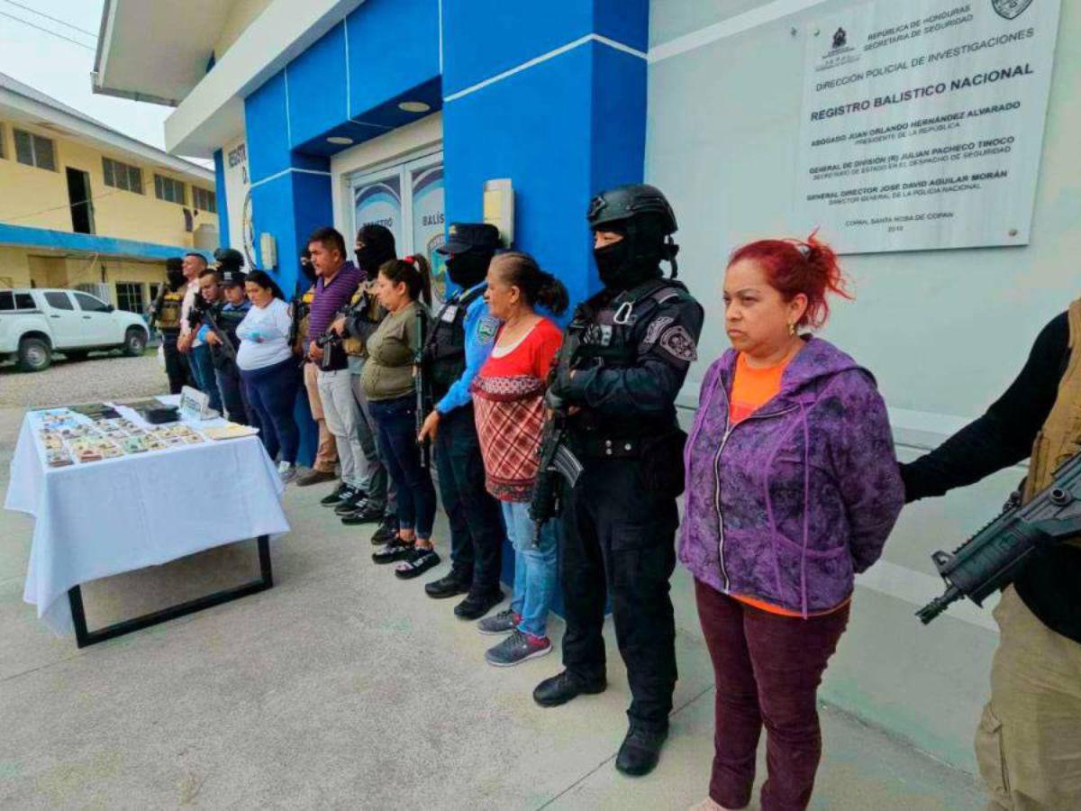 A audiencia los 12 presuntos miembros de la banda “El Mafia”