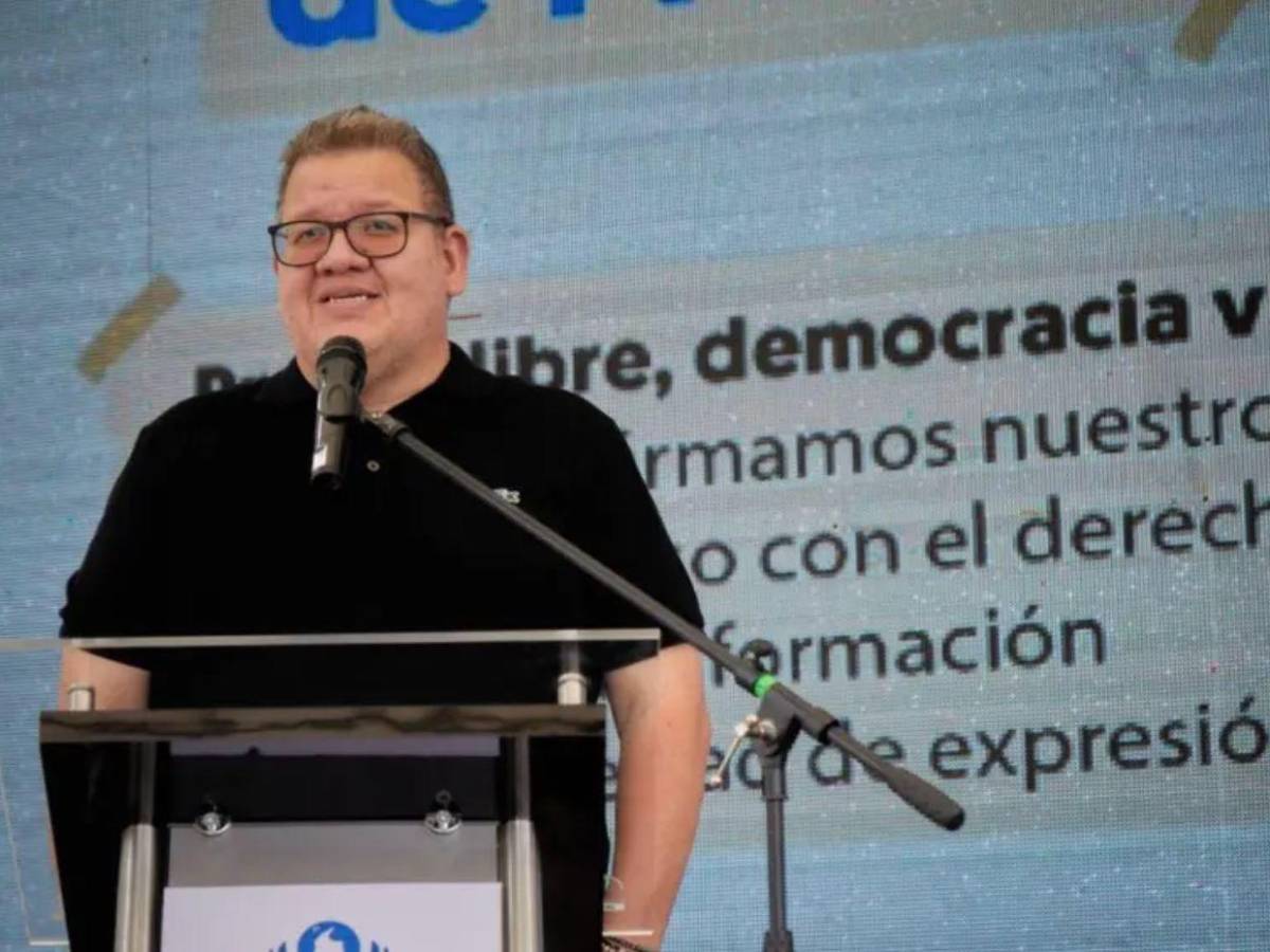 El Salvador exige una investigación rigurosa por el asesinato de periodista colombiano