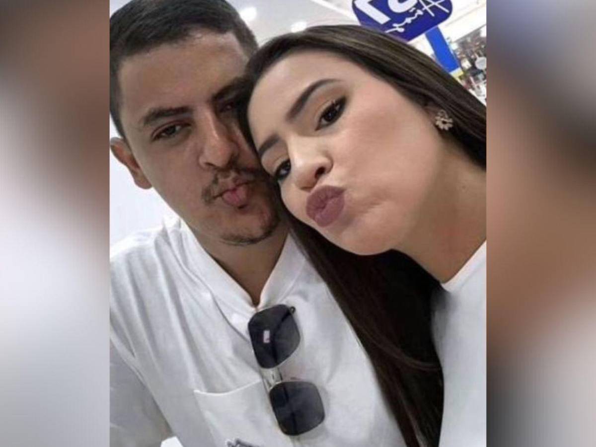 ¿Elton Morazán y Alejandra Rubio se besaron?: Fue un piquito de pollo ¿Elton Morazán y Alejandra Rubio se besaron?: Fue un piquito de pollo