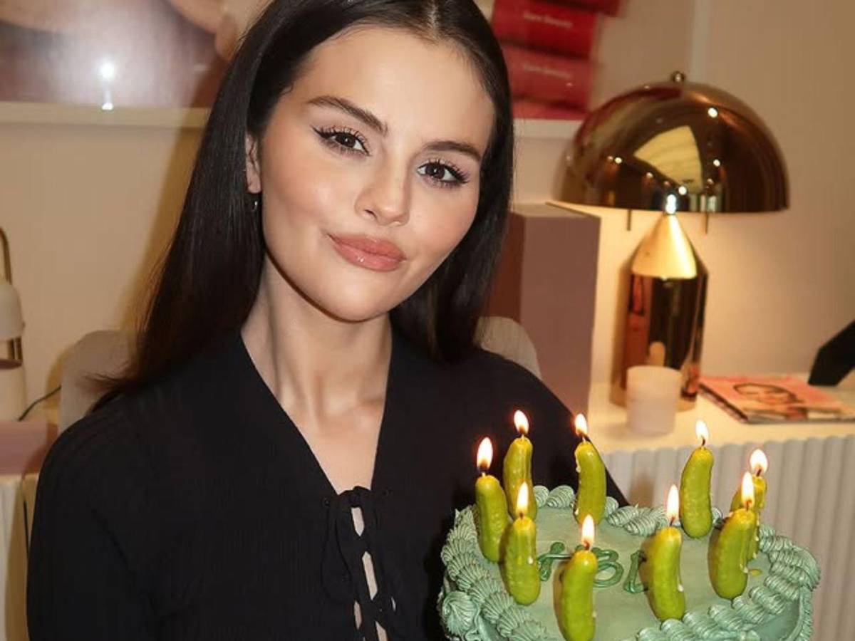 Selena Gómez revela el inusual postre que quiere en su boda con Benny Blanco