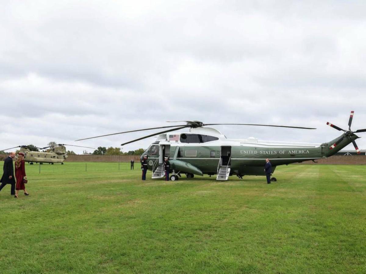 Las 12 fotos con las que William y Kate Middleton despiden el año de su regreso público