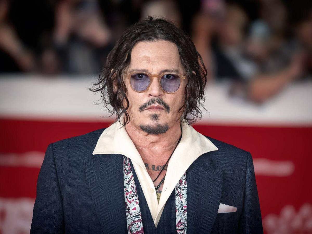 Johnny Depp revela detalles de su condición visual: “Estoy ciego como un murciélago”