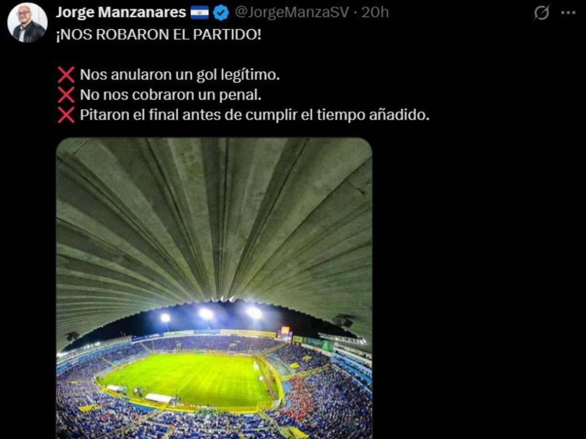 Polémica arbitral en el juego El Salvador vs Panamá desata enojo del gobierno de Bukele