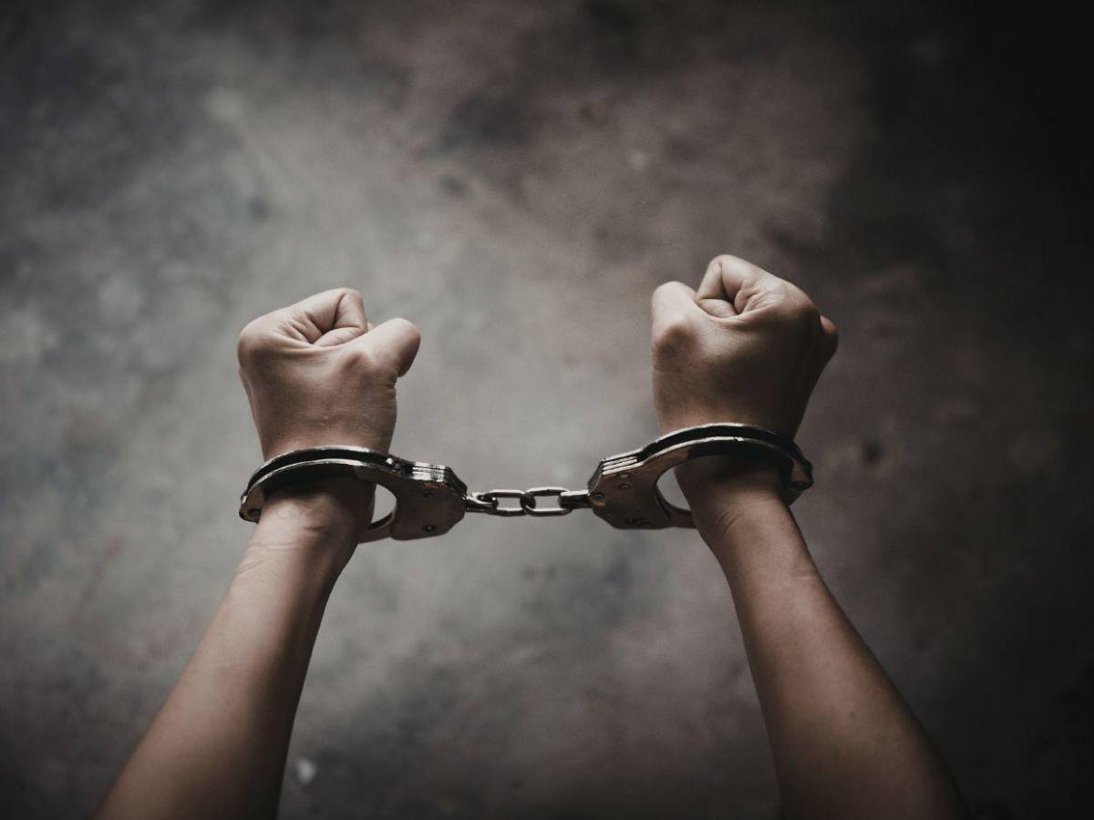 Acusan a hermanas de secuestrar niña; mintieron diciendo que fue deportada a Honduras