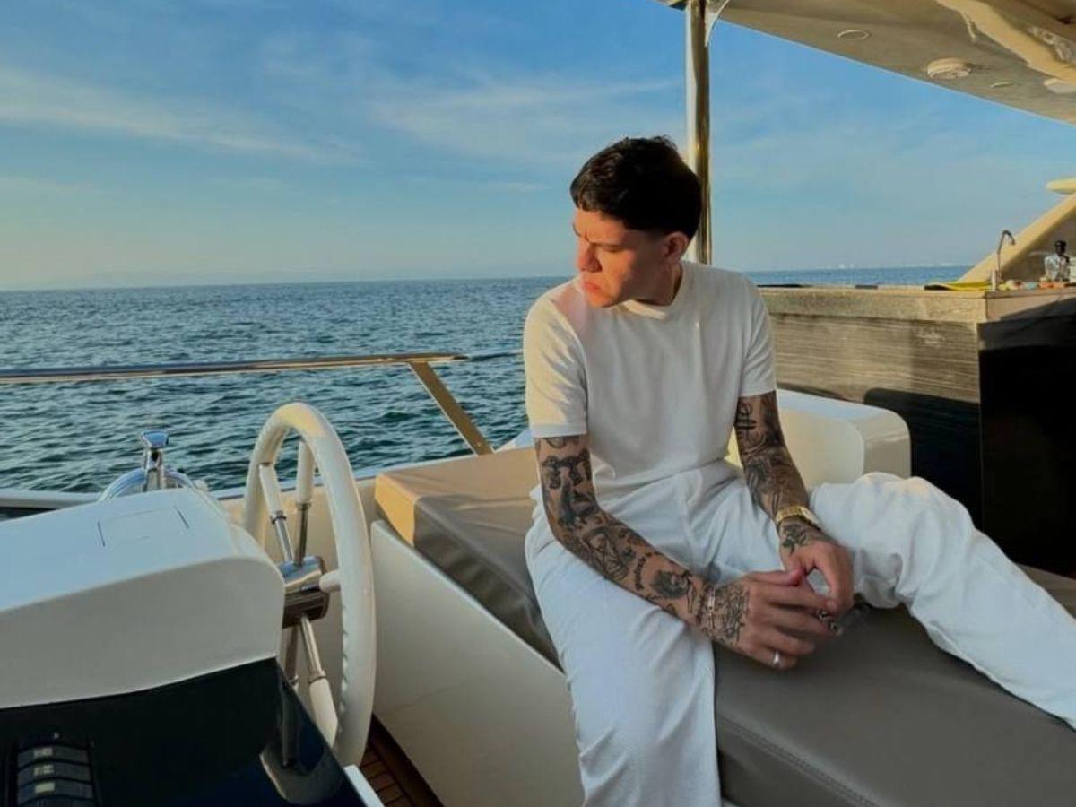 Amenazan a Junior H en Tijuana: Fiscalía investiga narcomanta contra el cantante