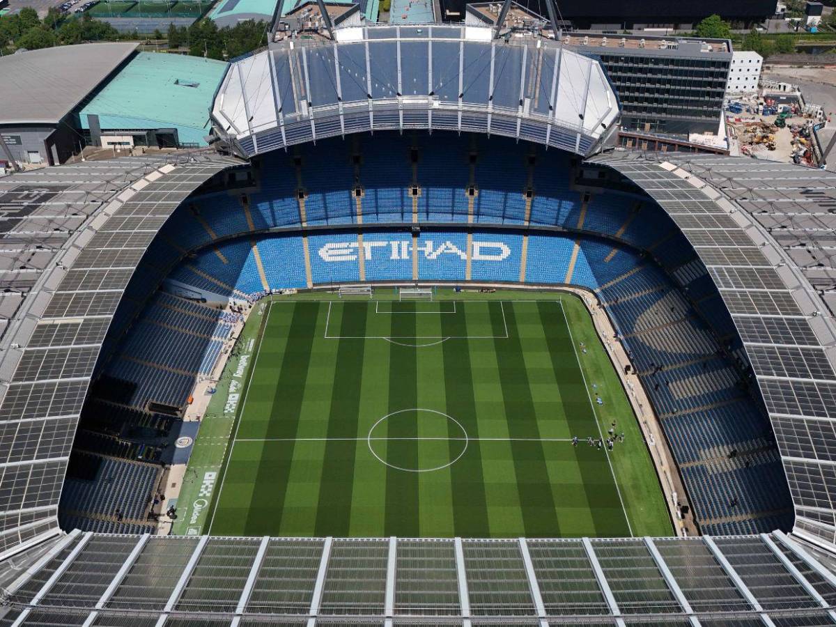 Declaran culpable al Manchester City por infracciones financieras en Inglaterra