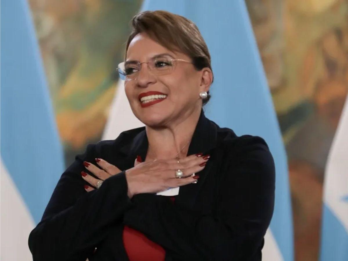 Instituciones a ciegas: ¿por qué no habrá transición entre el gobierno de Castro y el de Asfura?