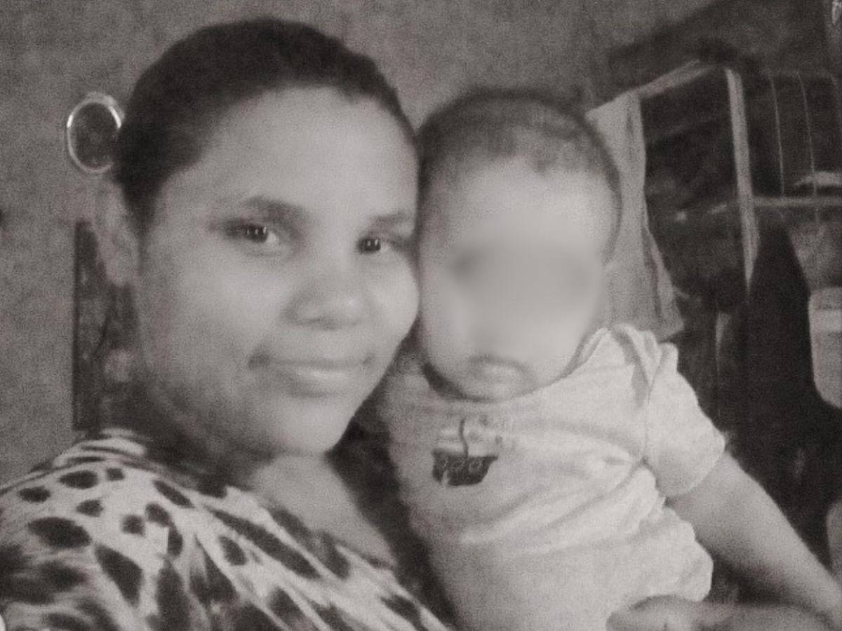 Sacó a sus hijos antes de morir: Luz Triminio, madre soterrada tras colapsar su casa en Comayagüela