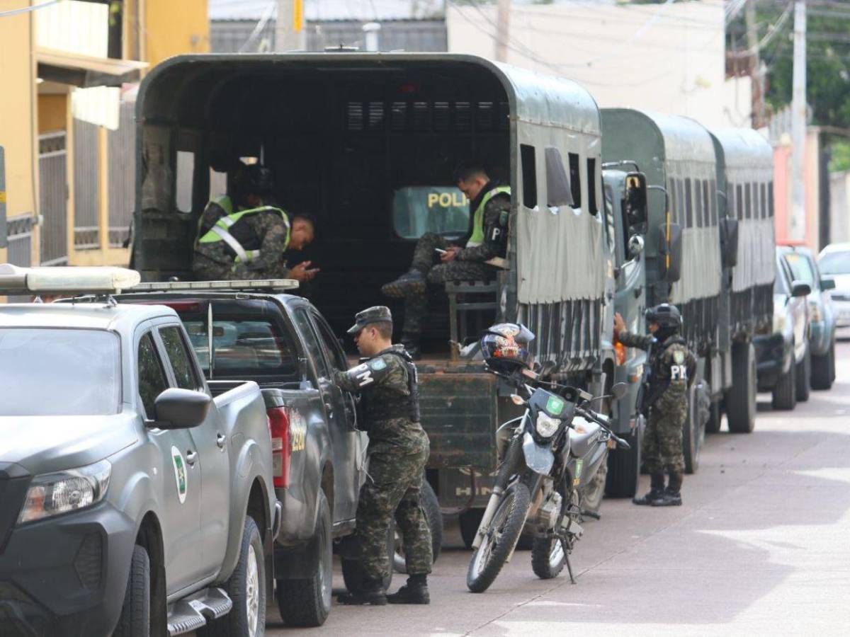 Así fue la reunión entre el CNE y las FF AA para la coordinación de las elecciones